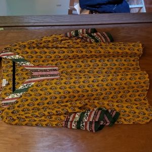 Light weight blouse never worn